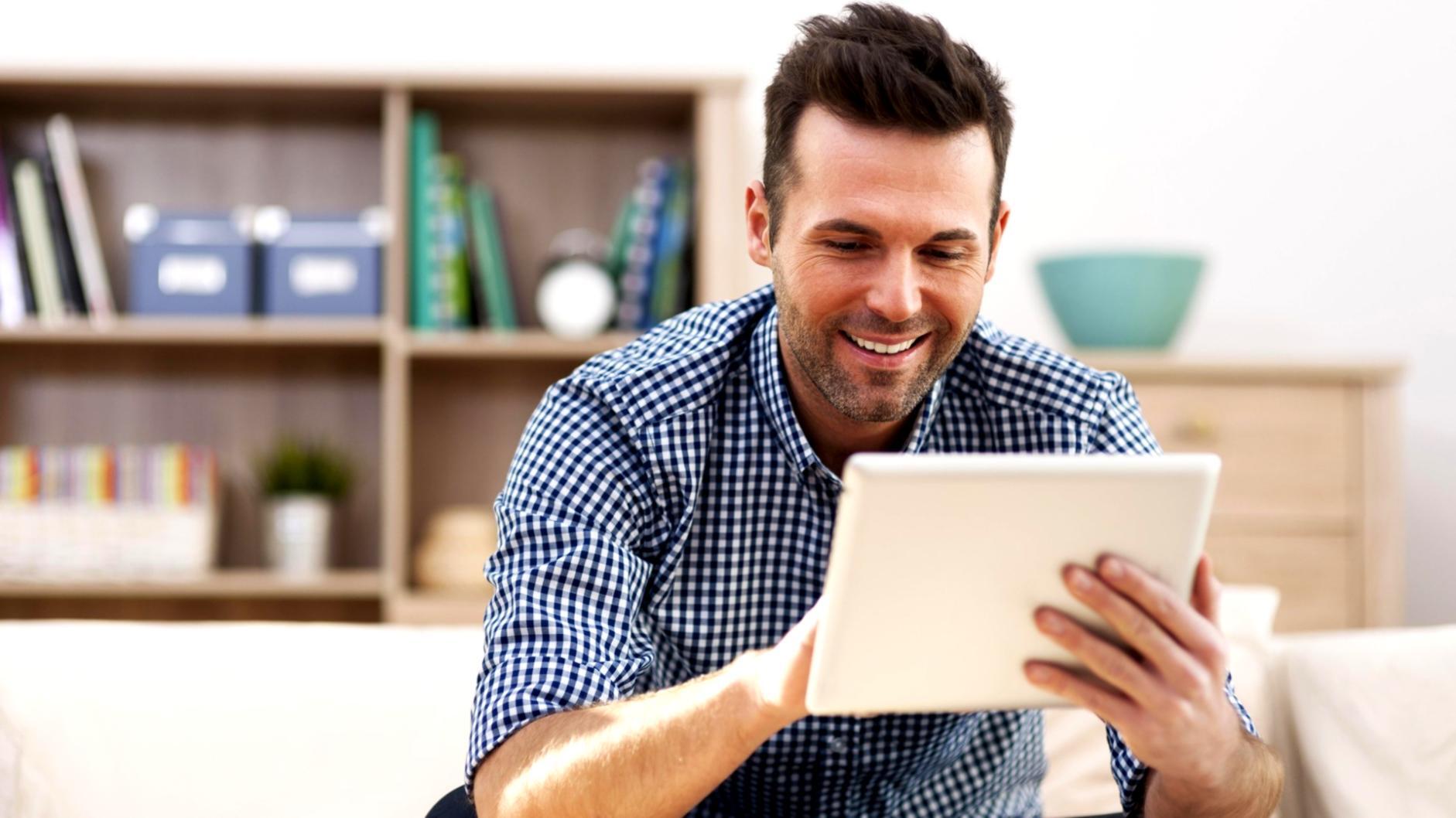 Link building strategy session — professional instruction environment at MambaFexe